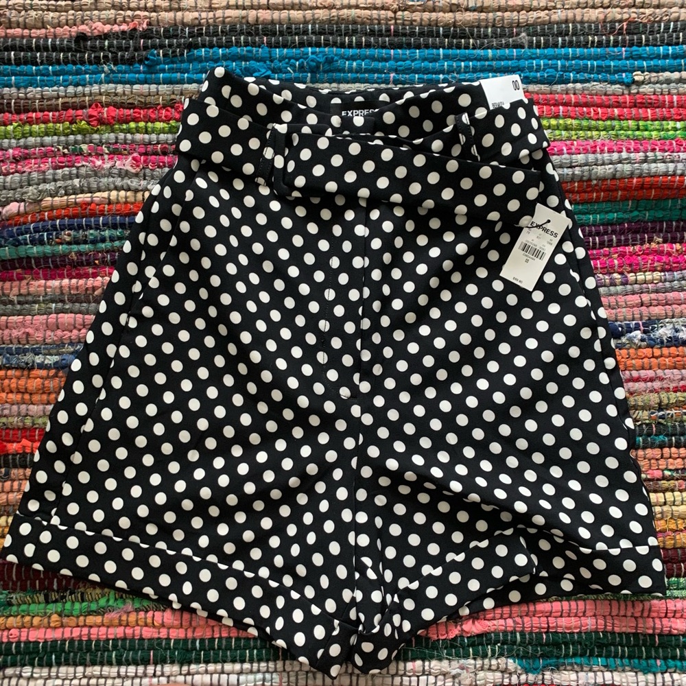 Polka dot Express shorts